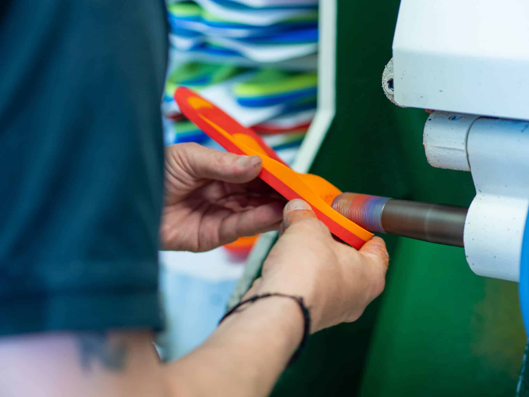 Einlagen im Fertigungsprozess in unserer Werkstatt